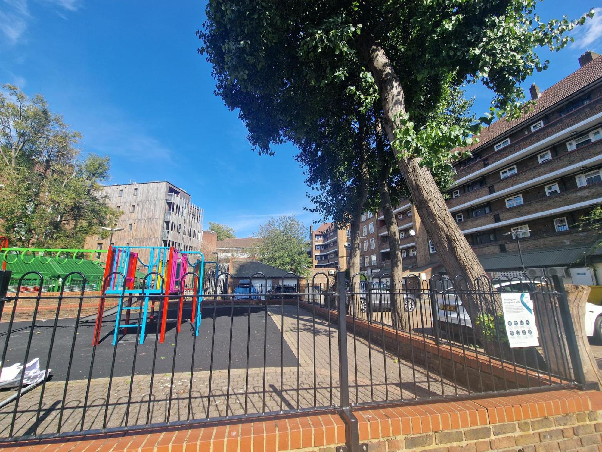 Comfortable 2 Bedrooms Flat In Oval Central Londres Extérieur photo