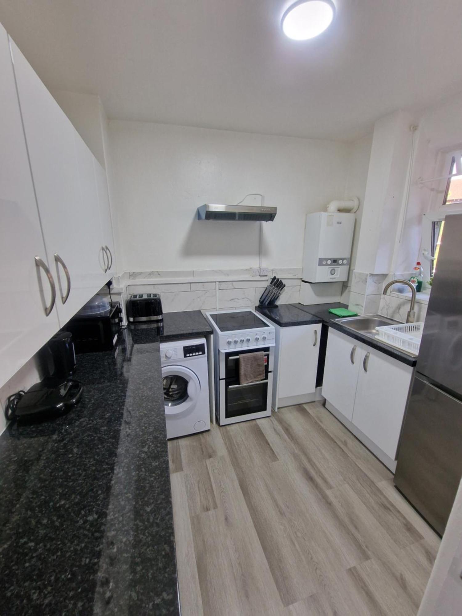 Comfortable 2 Bedrooms Flat In Oval Central Londres Extérieur photo